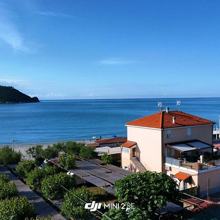 Residence Riviera Albenga Ngoại thất bức ảnh