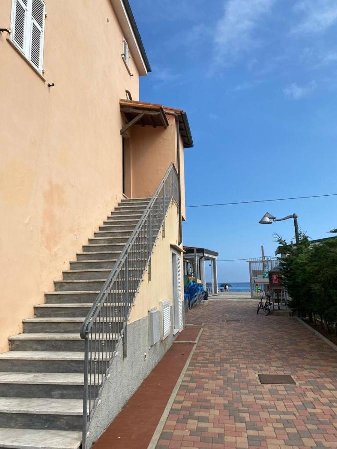 Residence Riviera Albenga Ngoại thất bức ảnh